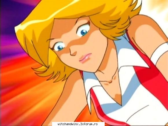 Clover - anii 80(groaznic) - Totally Spies