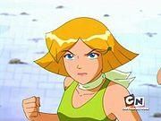 Clover - Clover Mansion CloverClover are parul de lungime - Totally Spies